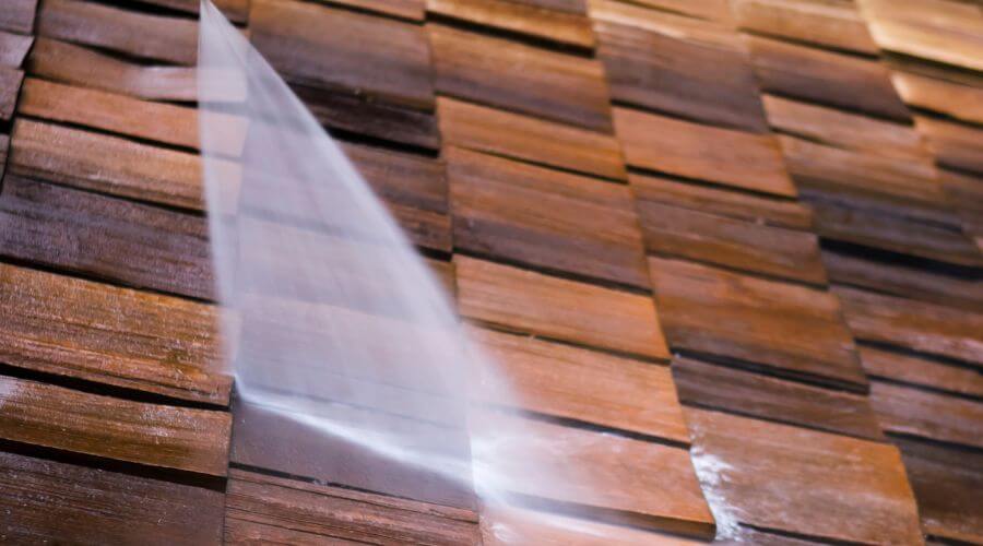 Professional gutter cleaning in Hicksville, NY